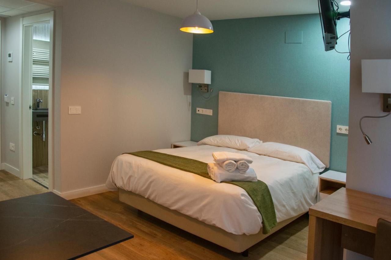 Aparthotel Essenzia De Castilla アランダ・デ・ドゥエロ エクステリア 写真