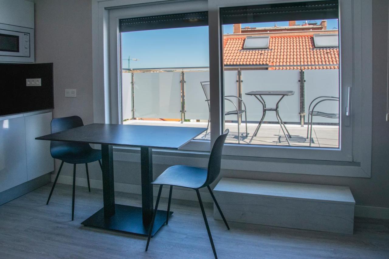 Aparthotel Essenzia De Castilla アランダ・デ・ドゥエロ エクステリア 写真